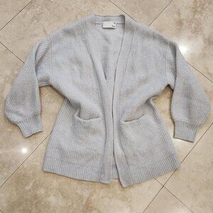 Aritzia 100% Merino Wool Wilfred Free Sz XS Cardigan Gray Pockets Women Luxury